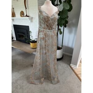 Elegant Gold Floral Midi Dress